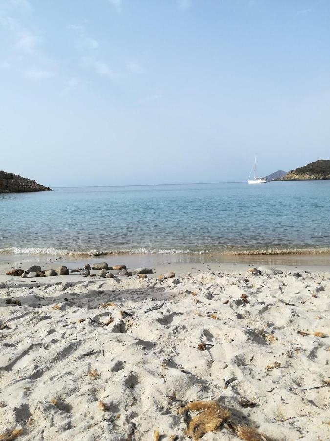 Prendas Antigas - Vacanze A Teulada Lägenhet Exteriör bild