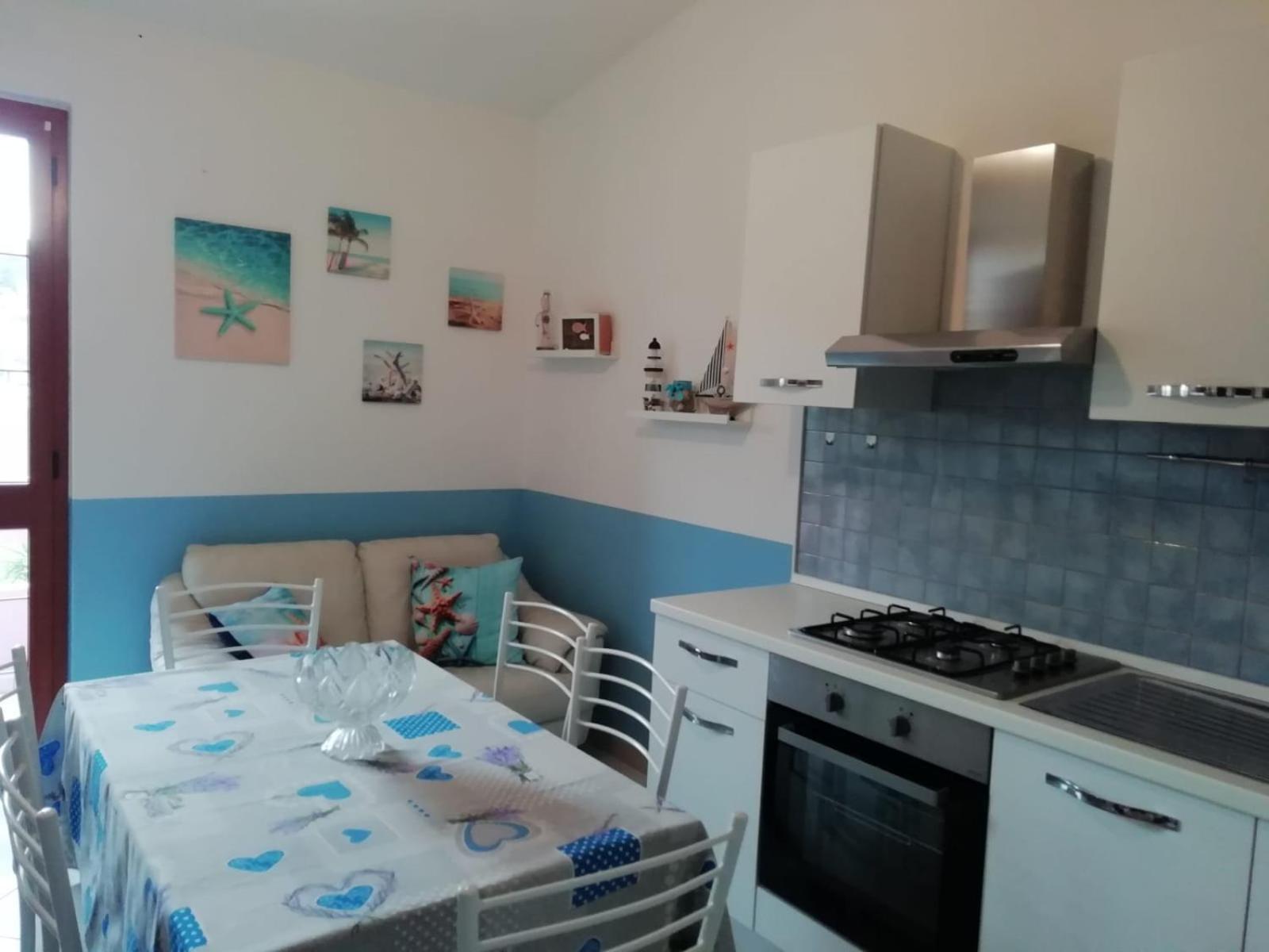 Prendas Antigas - Vacanze A Teulada Lägenhet Exteriör bild